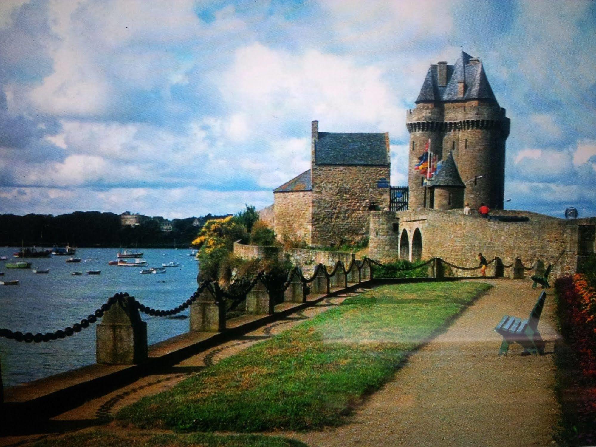 Appartement Saint Malo Vue Sur Mer Et Sur Intra Muros, Ferry, Plage Et Commerces A 50 M Buitenkant foto